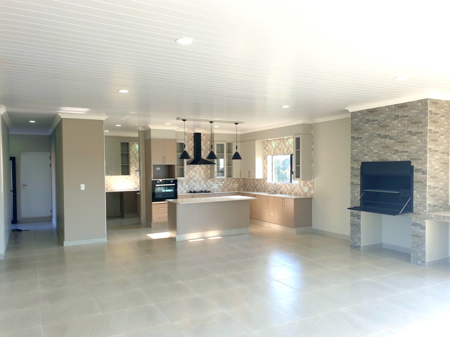 3 Bedroom Property for Sale in Dana Bay Western Cape